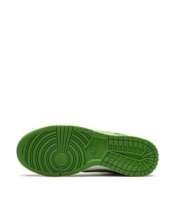 Dunk Low Retro "Chlorophyll" sneakers