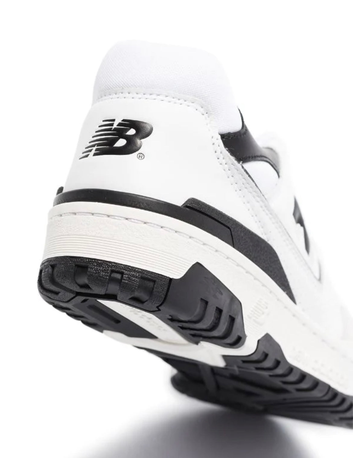 New Balance 550 - Black and White