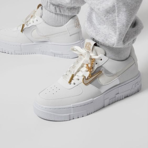 Nike Air Force 1 Pixel White Gold Chain